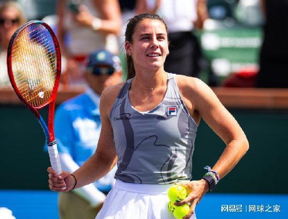 在这个充满 在这个充满