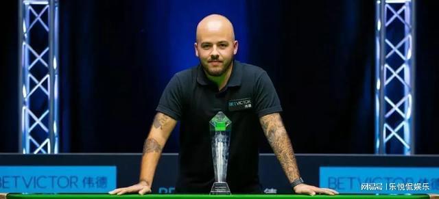 他在保留爆 他在保留爆